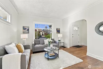 343 NW 74th Street, Seattle, WA 98117 - Photo 3
