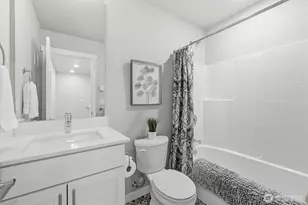 18834 67th Dr NE, Kenmore, WA 98028 - Photo 17