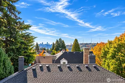 1405 N 41st Street, Seattle, WA 98103 - Photo 7