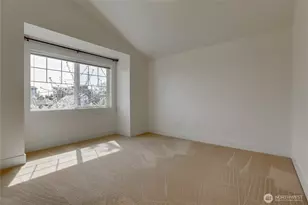 912 NW 85th St, Seattle, WA 98117 - Photo 11