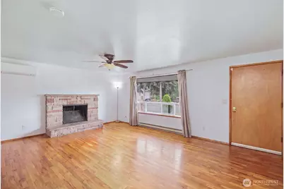 9207 Yakima Avenue S, Tacoma, WA 98444 - Photo 5