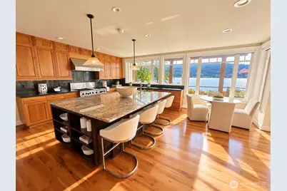 4239 206th Avenue SE, Sammamish, WA 98075 - Photo 13
