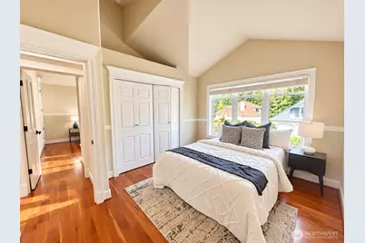 4239 206th Avenue SE, Sammamish, WA 98075 - Photo 29