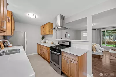 5830 176th Street SW, Lynnwood, WA 98037 - Photo 11