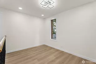 8543 Avondale Rd NE, Redmond, WA 98052 - Photo 15