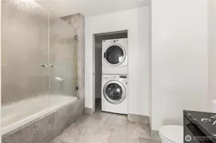 737 Olive Way, Seattle, WA 98101 - Photo 23