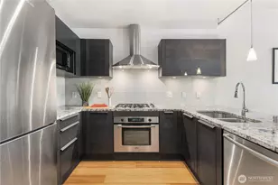 737 Olive Way, Seattle, WA 98101 - Photo 5