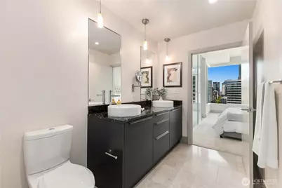 737 Olive Way #2607, Seattle, WA 98101 - Photo 21