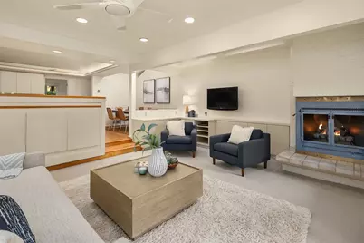 5209 55th Avenue NE, Seattle, WA 98105 - Photo 9