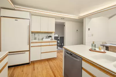 5209 55th Avenue NE, Seattle, WA 98105 - Photo 11