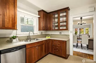 1960 26th Ave E, Seattle, WA 98112 - Photo 13