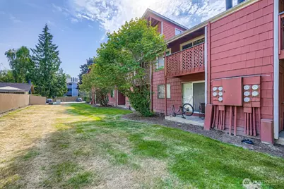 3402 I Street NE #H202, Auburn, WA 98002 - Photo 13