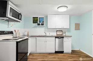 368 NW 48th St, Seattle, WA 98107 - Photo 15