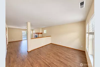 2234 Wallace Loop, DuPont, WA 98327 - Photo 3
