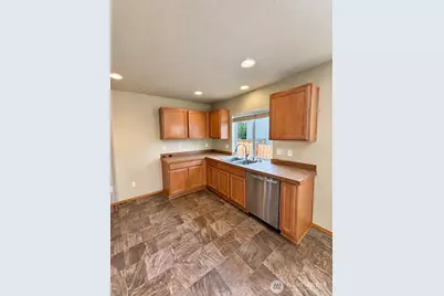 2234 Wallace Loop, DuPont, WA 98327 - Photo 13