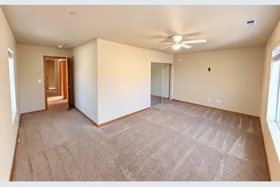 2234 Wallace Loop, DuPont, WA 98327 - Photo 27