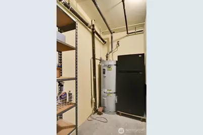 1111 Harbor Avenue SW #500, Seattle, WA 98116 - Photo 33