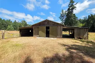 347 Jacobs Rd, Coupeville, WA 98239 - Photo 31
