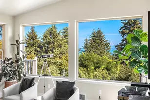 1379 SE Camano Dr, Camano Island, WA 98282 - Photo 5