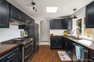 9628 S 214th St, Kent, WA 98031 - Photo 5
