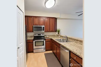 225 Logan Avenue S #106, Renton, WA 98057 - Photo 5