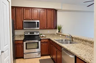 225 Logan Ave S, Renton, WA 98057 - Photo 5