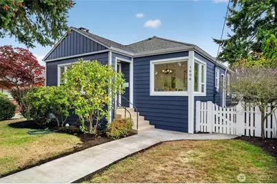1606 42nd Avenue SW, Seattle, WA 98116 - Photo 1
