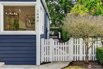 1606 42nd Avenue SW, Seattle, WA 98116 - Photo 25