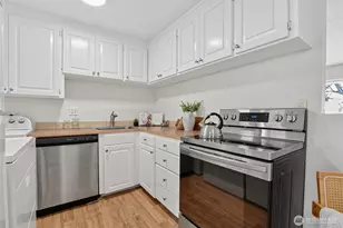 4801 224th St SW, Mountlake Terrace, WA 98043 - Photo 17