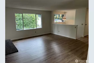 15509 Meridian Avenue N, Shoreline, WA 98133 - Photo 9