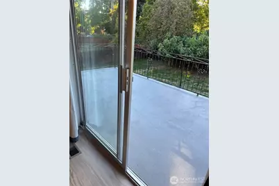 15509 Meridian Avenue N, Shoreline, WA 98133 - Photo 17