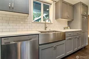 12402 Tatoosh Rd E, Puyallup, WA 98374 - Photo 9