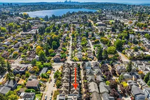 8521 Interlake Ave N, Seattle, WA 98103 - Photo 25
