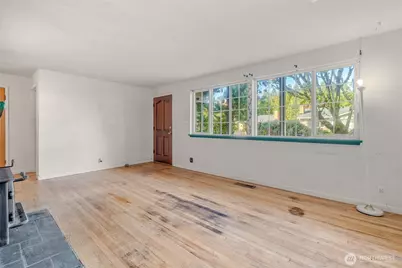 1211 N 173rd Street, Shoreline, WA 98133 - Photo 5
