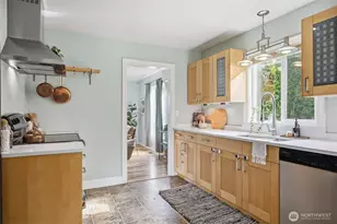3229 Bennett Dr, Bellingham, WA 98225 - Photo 7
