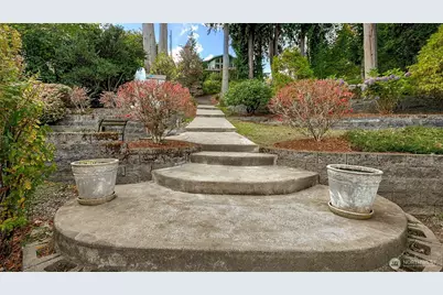 4410 Village Drive SE, Olympia, WA 98501 - Photo 7