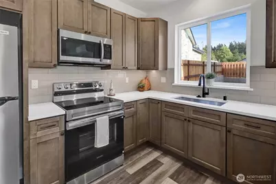 3202 Meridian Street, Bellingham, WA 98225 - Photo 9