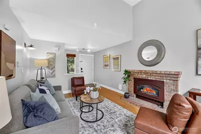 1930 W Cypress Way #A, Lynnwood, WA 98036 - Photo 9