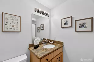1930 W Cypress Way, Lynnwood, WA 98036 - Photo 17