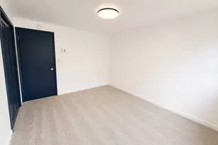 525 Belmont Ave E, Seattle, WA 98102 - Photo 13
