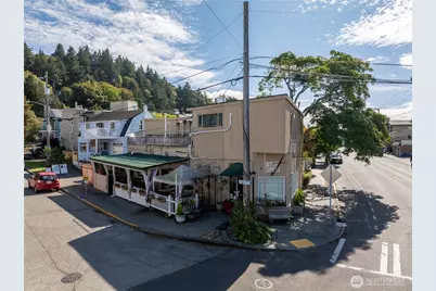 4020 Beach Drive SW, Seattle, WA 98116 - Photo 33