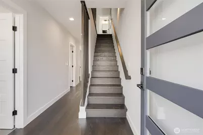 4020 Beach Drive SW, Seattle, WA 98116 - Photo 3