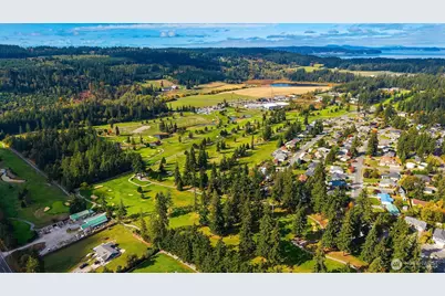 381 Macbrae Drive, Camano Island, WA 98282 - Photo 35