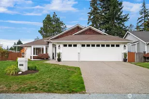 381 Macbrae Dr, Camano Island, WA 98282 - Photo 7