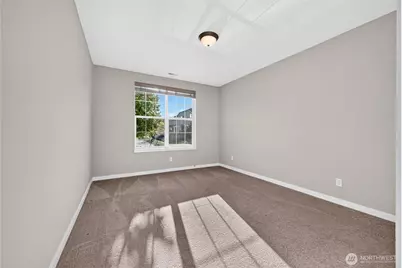 14001 Parkview Drive E, Bonney Lake, WA 98391 - Photo 21