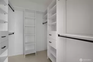 721 N 45th St, Seattle, WA 98103 - Photo 15