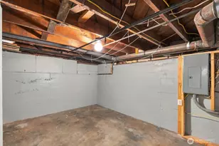 10032 11th Ave SW, Seattle, WA 98146 - Photo 23
