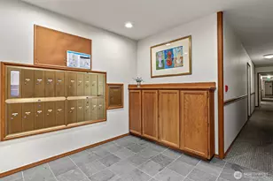 2040 13th Ave W, Seattle, WA 98119 - Photo 33