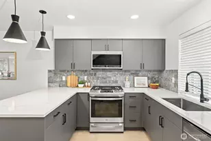 3843 Woodlawn Ave N, Seattle, WA 98103 - Photo 7