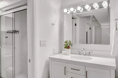 733 Lake Street S #1-A, Kirkland, WA 98033 - Photo 19